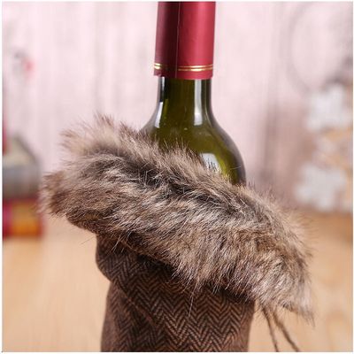 Wijn Accessoire set – Wijnaccessoires kado - Unieke Wijnjassen – 2 stuks – Passen in Wijnkoeler – Handgemaakte Wijnkraag 2